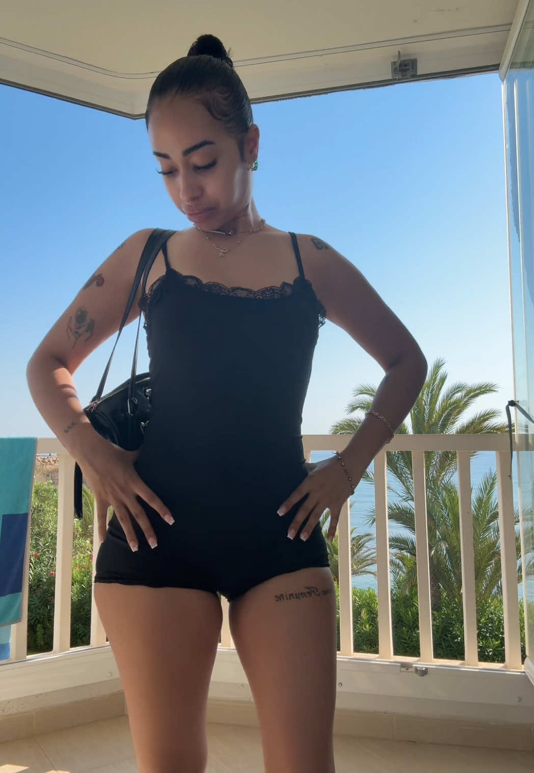 Small booties giggle 🫨