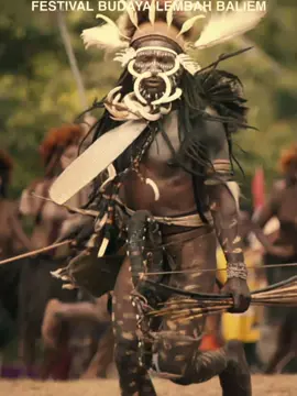 Capturing them Warriors #fblb #wamena #papua #festival #baliem 