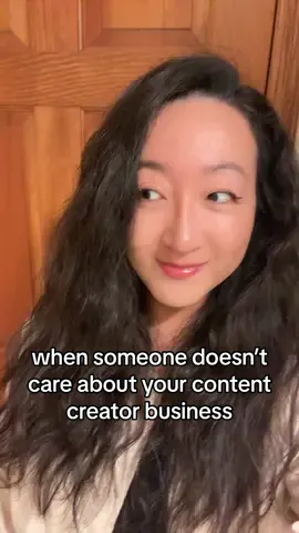 like how can you not be interested or want to learn more?! #comedy #tiktokbusiness #growingontiktok #creatorsunder10k #roadto10k #contentcreator #microinfluencer #viral #fyp 