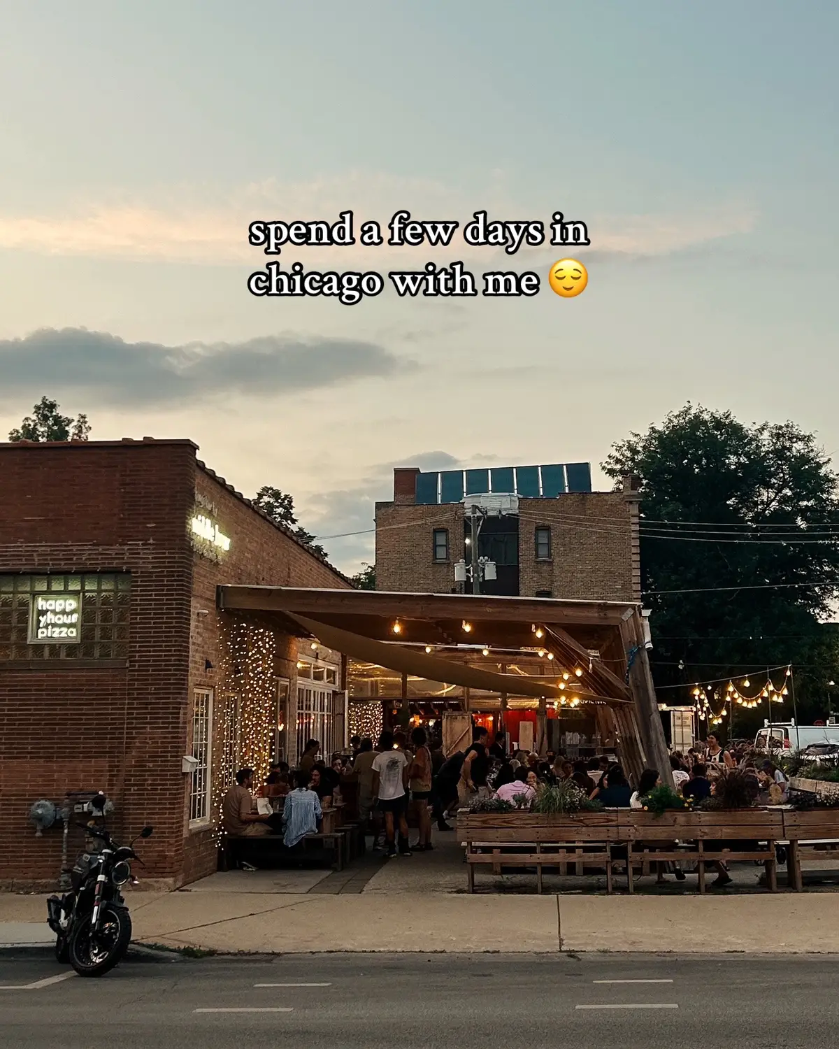 how is it already almost half way through august 🤨 #chicago #chicagofood #chicagotiktok #fyp #chicagodatenight #chicagobars #cameraroll #chicagosummer 