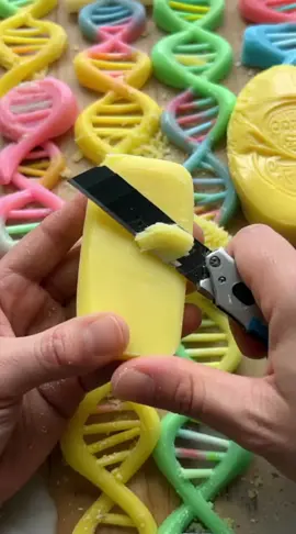 Cute Soap ASMR 🧼🫧✨💖#trending #soapasmr #fyp #satisfying #soapmaking #soapcutting #soap 