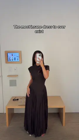 This dress is everything!!!! So feminine! Seriously 10/10 and I am not even a dress person!!!  #dress #bestdress #dressup #girlythings #feminineenergy 