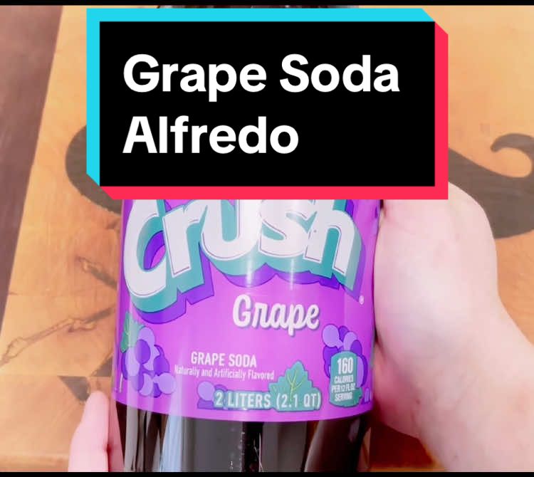 Grape Soda Alfredo #ordinarysausage #ordinarysausagefan #ordinarysausage_channels #grapesoda #alfredo #grapesodaalfredo #sausage 