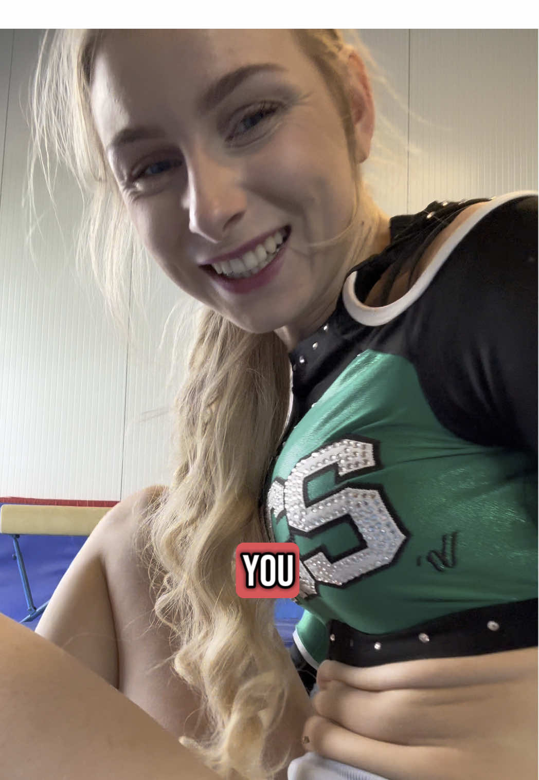 Did you actually think at first that I really got hurt be honest 😁♥️ #fail #prank #fitgirl #gymnast #cheerleader 