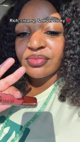 The perfect lip combo DOES exist! 💋 Juvia’s Place Mochaccino Lip Gloss + Cocoa Latte Luxe Lip Liner = smooth, glossy, and absolutely flawless. Multiple shades available so you can find your perfect match. ✨
