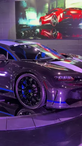 Bro why is filming rotating cars so hard#car #suppercar #hypercar #bugattichiron #fyp #fyppppppppppppppppppppppp #blowthisup #carshow 