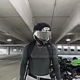 Guess who was live today👀 Don‘t mind the wm I was too lazy to change it || @cyclegroover  #cyclegroover #bikeredits #biker #BookTok #groovy #recommendations #fyp #foryoupagе #biker #bikerboy #edit #viral #2on 