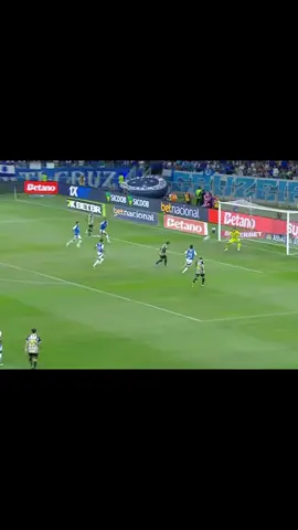 O gol que o Neymar perdeu sozinho 😳😭 . #santos #neymar #neymarjr #cruzeiro #brasileirao 