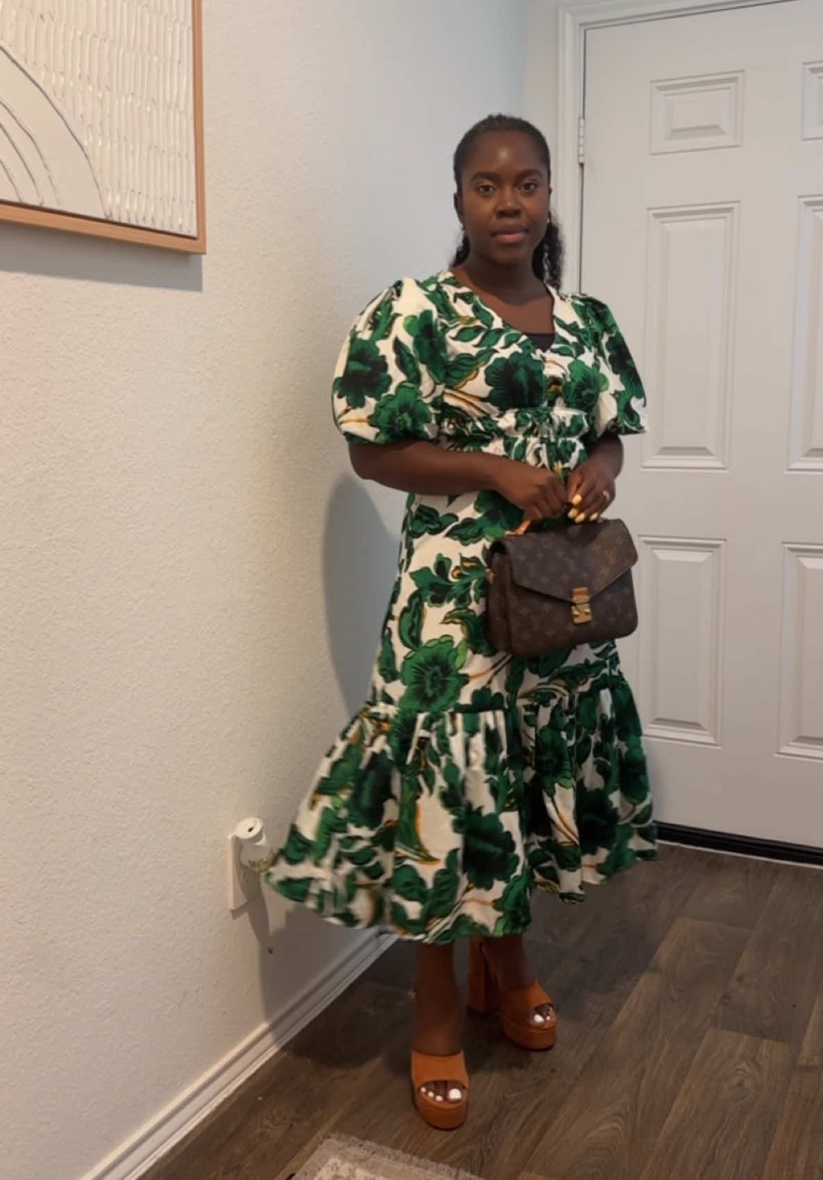 Happy Sunday fashion babes! How gorgeous is this dress from Burlington?  #sundayoutfit #sundayootd #churchootd #churchoutfit #summerdress #summerootd #modest 