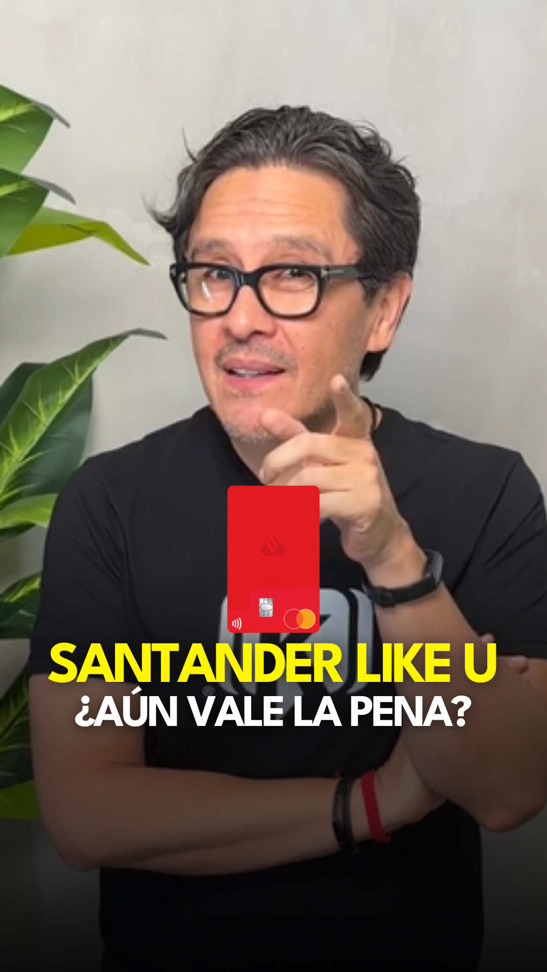 Tarjeta LikeU Santander: ¿Aún vale la pena?  ¿La tarjeta de crédito Santander LikeU sigue siendo competitiva frente a otras tarjetas sin anualidad? En este video te decimos cuáles son sus principales ventajas y desventajas, y te explicamos qué cambios sufrió su Cashback para que sepas si aún vale la pena solicitarla. ¿Qué opinas de este cambio? Déjalo en los comentarios. #LikeU #Santander #TDC #TarjetaDeCredito #Kardmatch #EducacionFinanciera