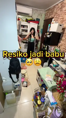 Resiko jadi babu;       1.	Ngurusin eek dan pipis 💩 	2.	Selalu siap kasih snack wortel & timun 🥕🥒 	3.	Mudah ngambek 😩 #dailyvlog #dayinmylife #DailyRoutine #hoarding #anabul #petlife 