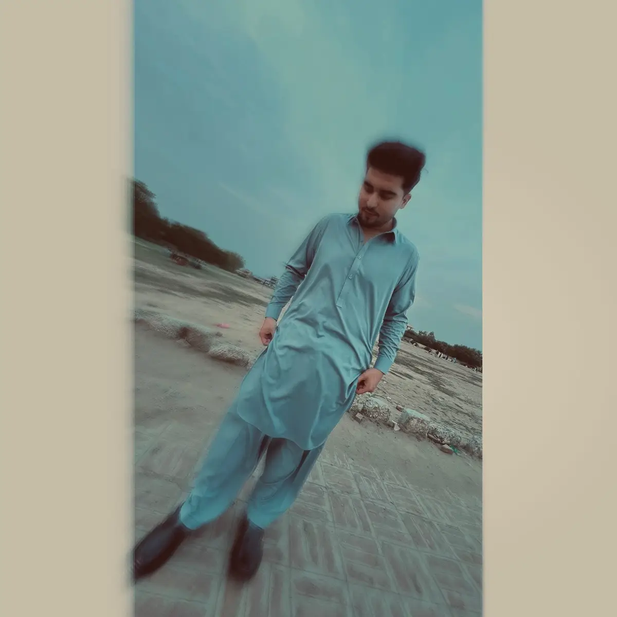 Searching for my reflection in the whispers of the wind.🌬️🕊️#afghnistan🇦🇫 #furyou #fypシ゚ #1million @sam_wazir1999 