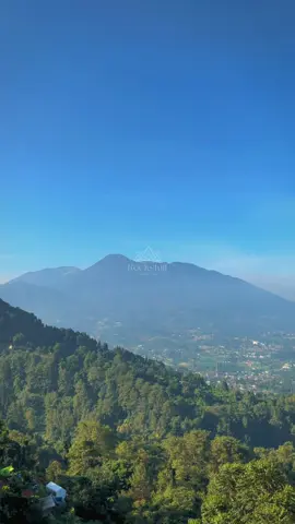 Booking / Reservasi klik link di bio profile > > >  #rockshillcampingground #visitbogor #explorebogor #camping 