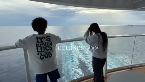 icon of the seas! #olebrandselect #fyp #foryou #relatable #foryoupage #believeinyourself #christian #gangang #cruise#iconoftheseas @Eli 