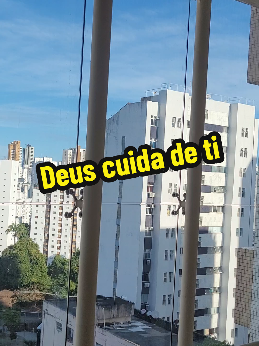 Deus cuida de ti#sejacriadortiktok #CapCut #JESUSCRISTO #motivacao #motivacao #DEUS 