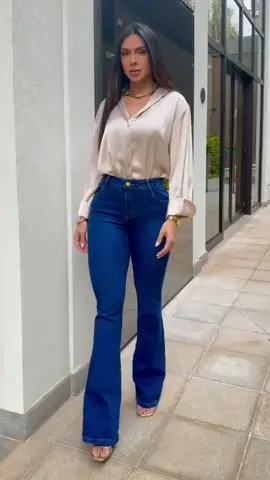Calça jeans cintura alta Flare Feminino boca de sino cós alto levanta bumbum lycra Elastano Premium por R$69,50 - R$70,11. Compre na Shopee agora! https://s.shopee.com.br/gFn8tYisd?share_channel_code=1 #mulheresempoderadas #shope##eshopeehaul #shopeeth #achad #achadosnashopee_123 #promoçãoimperdível #achadosDê #shopee #achadosonline 
