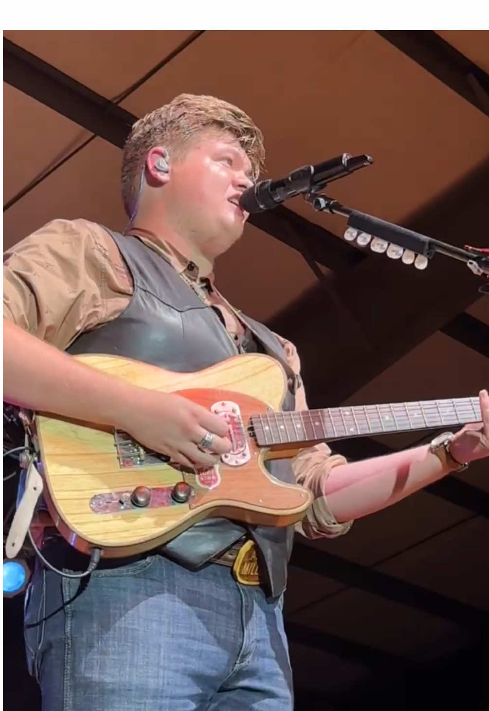 The road has been “Secondhand Smokin” Thank y’all for coming to my shows, and listening to this tune. I’ve got a busy week of shows coming up! #alexmiller#tour#secondhandsmoke#newsrtist#newsong#band#countryband#fyp#foryoupage#countrymusic#newsong