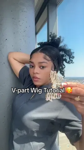 V-Part wig tutorial 🥰 #hairtok #vpartwig #clawclip #fypdyt 