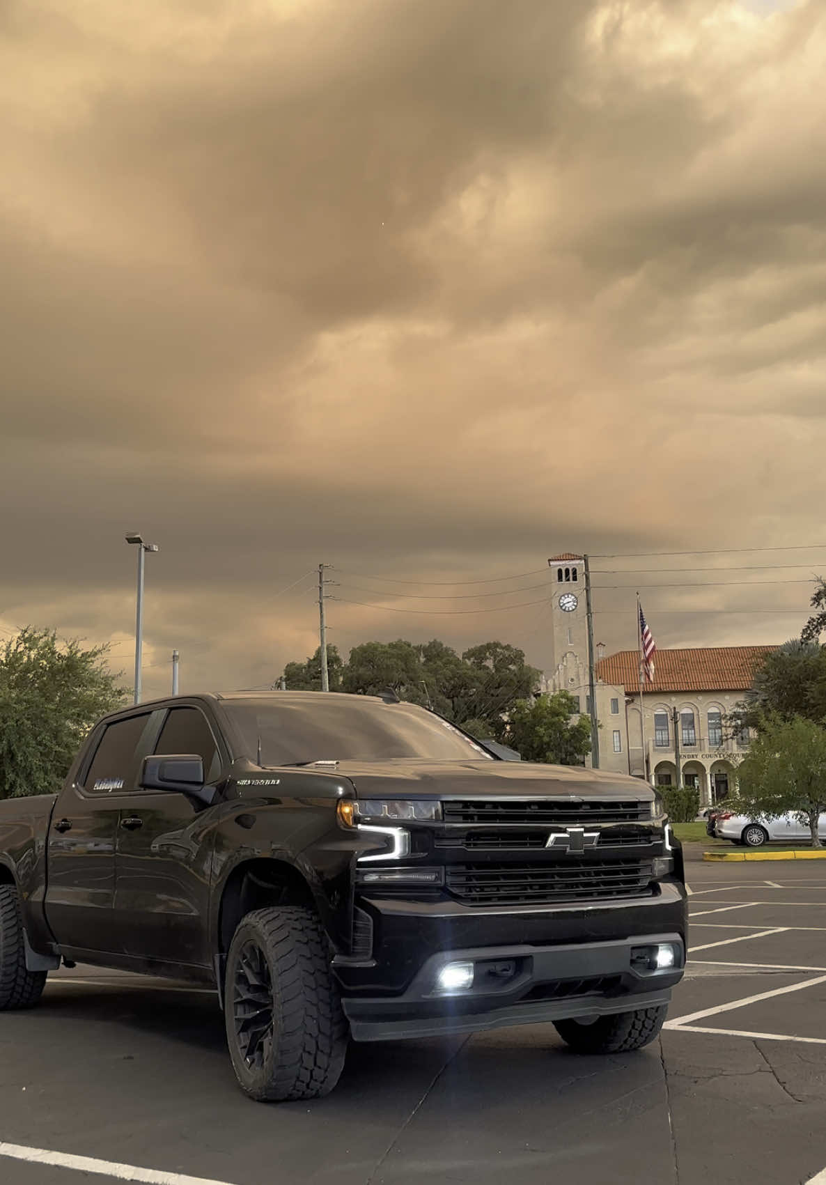 Nothing beat 🛻 * * * #droppedtrucks #trokiando #chevytrucks #chevysilverado #5thgen #doubletap #Itx #24s #statik #texas #cali #murderedout #repost #singlecab #ondgas #projecttorque #fyp #explore #dropped #wheelwednesday #fyp #fyp* #paratii #xyzbca #explore #viral #tiktokshop #reels #foryou #trending #droppedtrucks #lownslow #slammed #trokita #trokiando #trokitas #droppea  #nbs #cateye #24s #billet #houstondroppedtrucks #trokitas_tumbadas #esko #slammedtrucks #statik #suelomob #troka #washington  #texas #florida