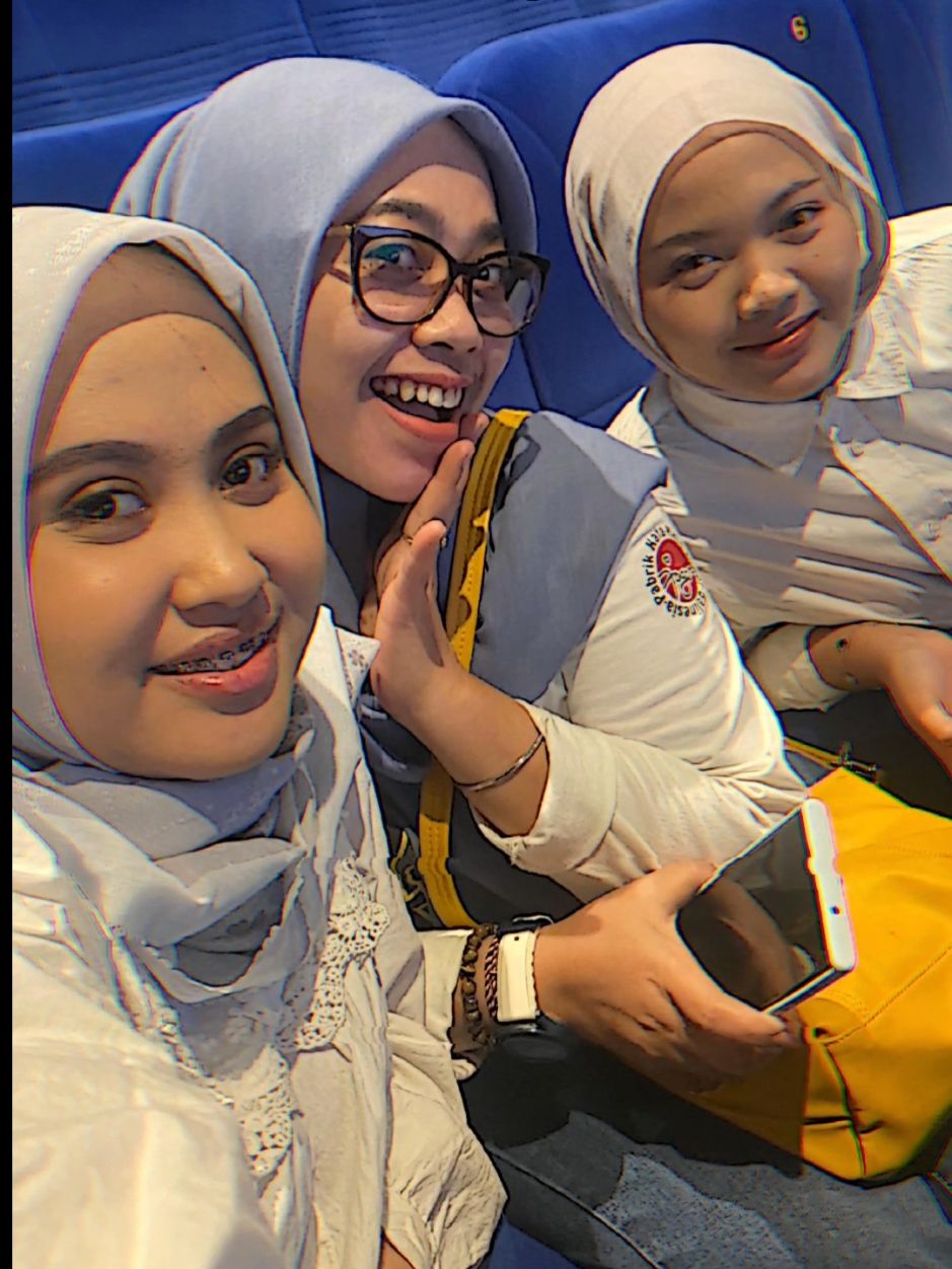 Definisi usia hanyalah hitungan angka.... Yang penting sehat bahagia & bonusnya awet muda 😅🔥 #fypシ゚  #fypage  #videolucu  #womanlawyer  #lawyerlifestyle👜👠 