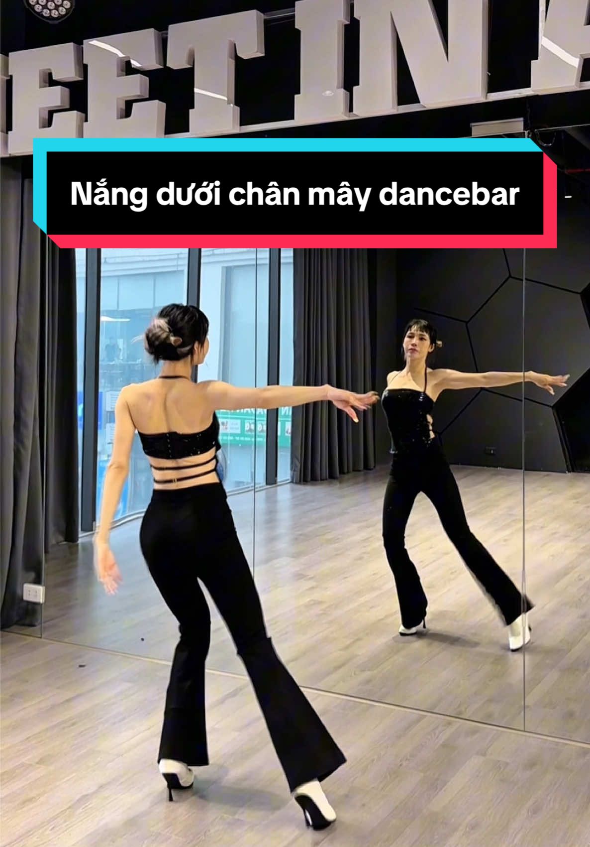 Dancebar Nắng dưới chân mây (LD remix) (Dc: Hà Trứng) #dancebar #bardance #nhaytiktok #tiktoktrend #nhaytrend #hocnhay #dancebarcoban 