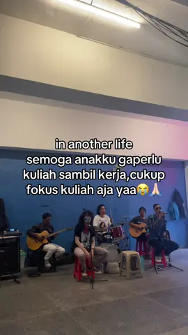 kuliah sambil kerja nguras tenaga banget nakk😇 #ut #manajemen #fyppppppppppppppppppppppp #jogja24jam 