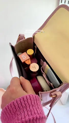 perfect everyday go-to bag ⭐️🍭🍩🧁🍰 #bostantenicecreambag #bostantenhandbag #bostantenpastelbag #bostantenslingbag #pastelbag #bagrecommendation 