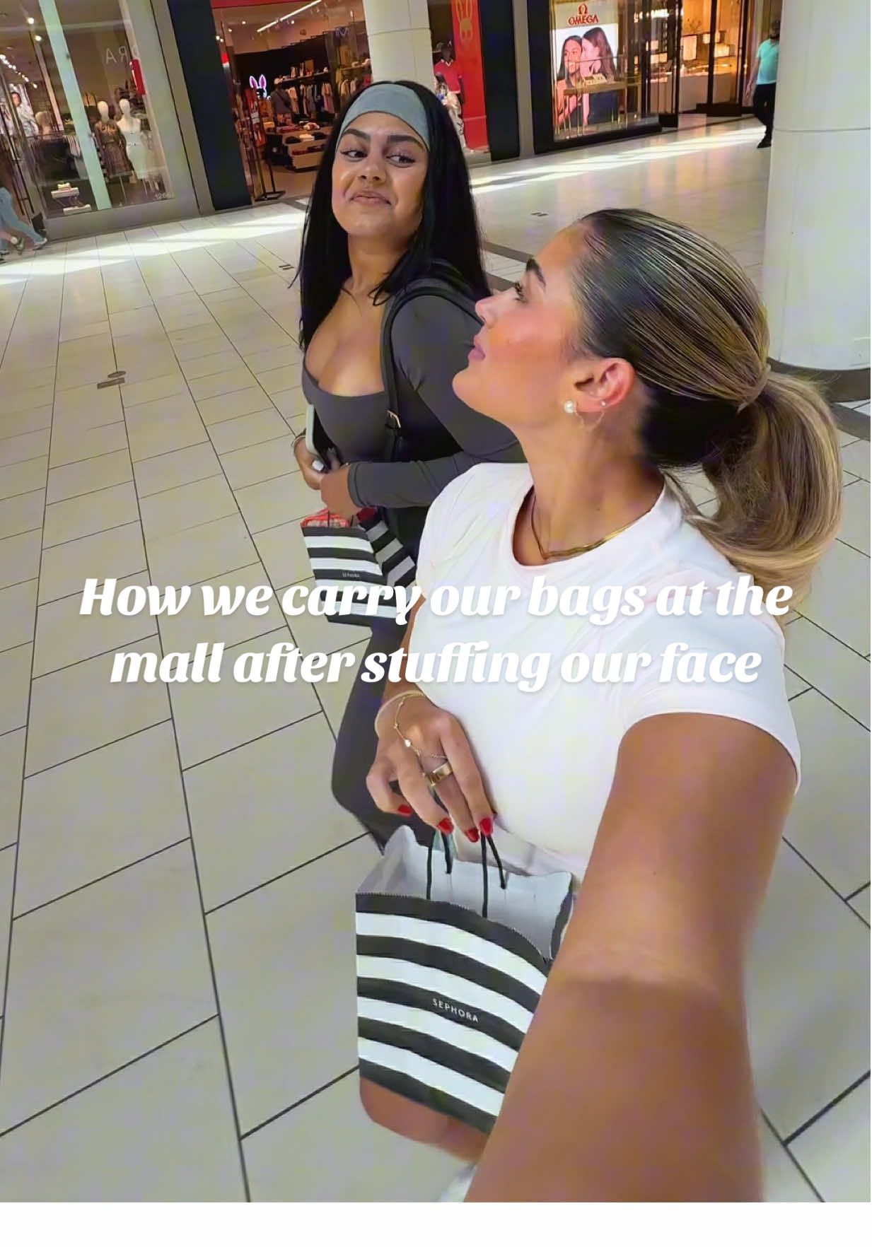 We eat like we’re 1000 pounds at the mall and then we wonder why we feel and look bloated 😭🤭 this is where the shopping bags come into play 🥲 #shopping #shopwithme #miami #besties #mallhaul #funny #bloated 