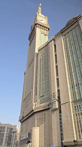 Allahumma Sholli Alaa Sayyidinaa Muhammad Wa'ala Aali Sayyidinaa Muhammad #sholawat #makkah #madinah #mecca #madina #jam #zamzamtower #fyp 