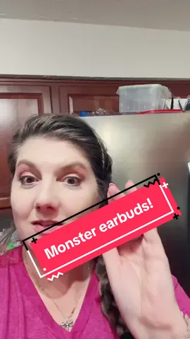 These #earbuds are #bluetooth and have 32 dB of #surroundsound They are comfortable and you can make hands-free clear calls #tiktokshopbacktoschool #backtoschool #itssogood #foodtoktv 