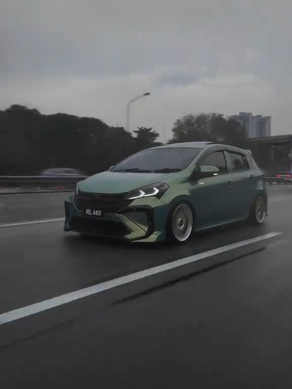 Replying to @zuky_hadiid nice color and fitment bro 😍 hujan pun kita bedal je janji dapat rolling shot 🤣 #pilotdarat #rollingshot #osmopocket3 #dji #myvi #myvigen3facelift #myvigen3 #mg3 @DJI Official @DJI Osmo @pixelsdistribution 