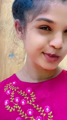 තාත්තලාගෙ සල්ලි වලින් රගන මොඩ පක්කු 😂😂😂🥀 #hiruuubaba1 #chutipanchi_❤️ ##හීරැ_🖤 #viraltiktok #everyone #fyp #ftyyyyyyyyyyyyyyyyyyy #frypgシ #2milion #chutipanchi 