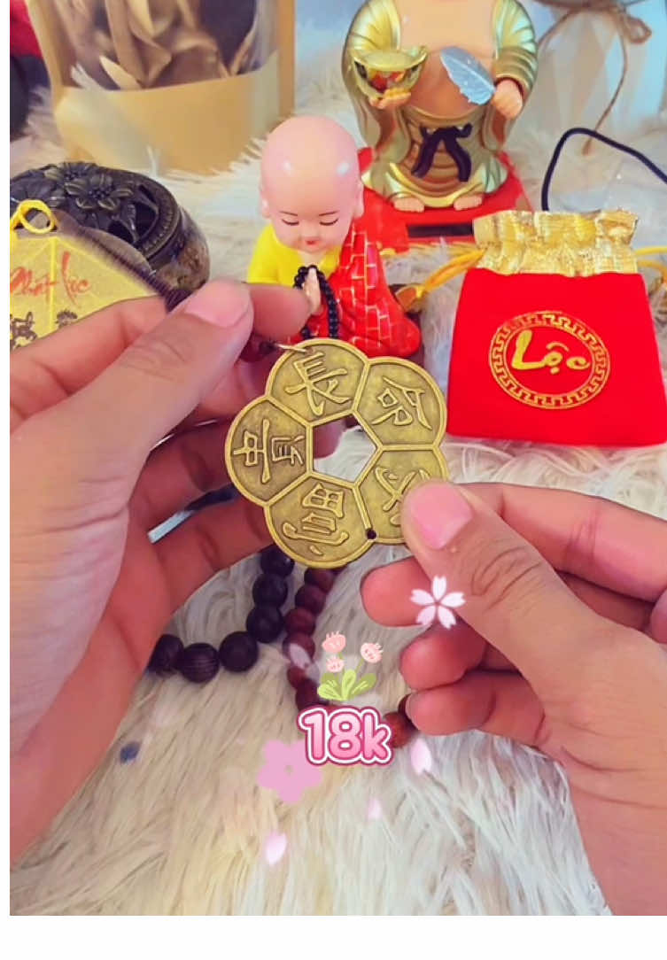 Nghe thầy thỉnh đồng xu hoa mai này#dongxuhoamai #dongxuhoamaiphongthuy #dongxuphongthuy #xuhuong 