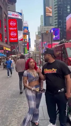 NAH NO WAY YO 😂😂 #giddyleftytv #trending #explore #comedy #funny #humor #hilarious #fun #wow #reels #viral #waterballoon #prank #pranks #prankster #newyork