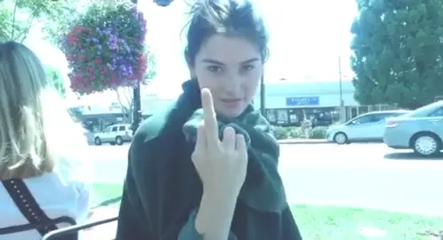 Posting random clips of Gracie Day 1 || #fyp #gracieabrams #gracieabramstok #gracieabramsmusic #gracieabrams21 