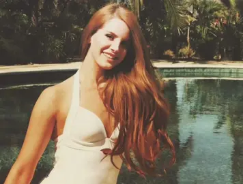 Blue jeans photoshoot #lanadelrey #lizzygrant #borntodie #bluejeanslanadelrey 