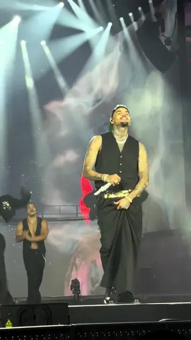 Best performer❤️ @chrisbrownofficial #chrisbrown #breezybowl #detroit 