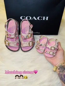 #matchingsisters 🫰🏻💗 #coachsets 