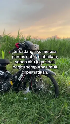 terlalu banyak kekurangan untuk menjadi prioritas seseorang. #story #fyp #sadstory #fizr 