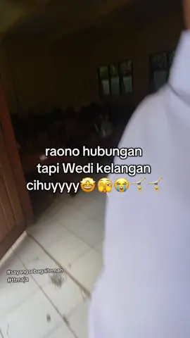 DUH ADUHHHH😭😭🤸 #kelas7a #fyppppppppppppppppppppppp #ngakak #asik #trendingsong #viraltiktok #fypplisssssss #bingungharusgimana #ramaikanselalu #katakata 