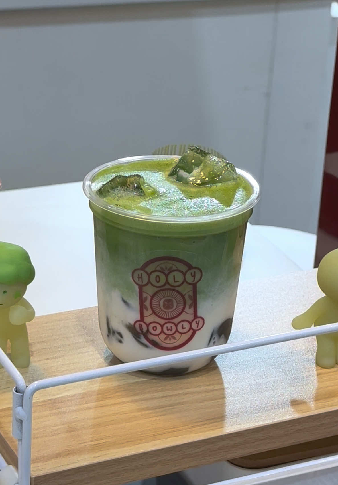 hey yall!! i’ve been mia for 3 days because i joined a bazaar last weekend, so i haven’t been able to film and edit!!🥲💕 but now i’m back and hopefully will be able to make more contents and interact with my matcha fam more often!😆🍵 here is some footage i took during the bazaar😌💚 SORRY AB THE HDR THING  I COULDNT TURN IT OFF😩 #matcha #fyp #trending #holybowly #usucha 