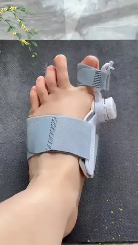 Toe Bunion Corrector #bunioncorrector #tiktokshopfinds #usatiktokshop #fyp #mademebuyit 