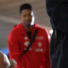 Who's the boss here? Yes, Wilfredo Leon is the boss. #volleyball #volleyballworld #volleyballplayer #vnl2025 #wilfredoleon
