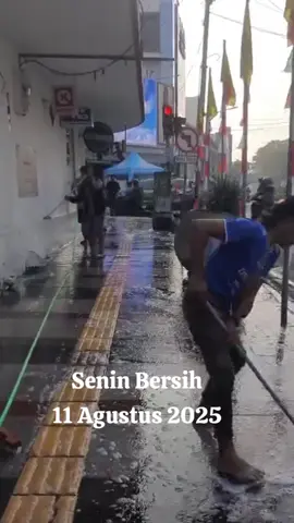 SELALU SIAP TEMPUR 🔥🔥 Giat Senin Bersih Depan Sekre PP AMS Jalan Braga 25B. #jabar #ams #infobandung 