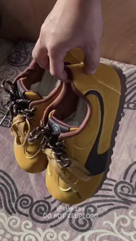 this shoes >> #shoesreco #brownandyellowshoes #coolshoes #fyp #trending #viral #fyppppppppppppppppppppppp 