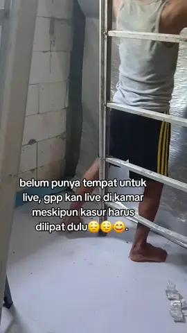 sementara gini dulu gpp. cape dulu gpp. bismillah sebentar lagi bisa wujudin punya tempat khusus live yg bagus dan luas. #affiliate #live #livestream #dekorasi 