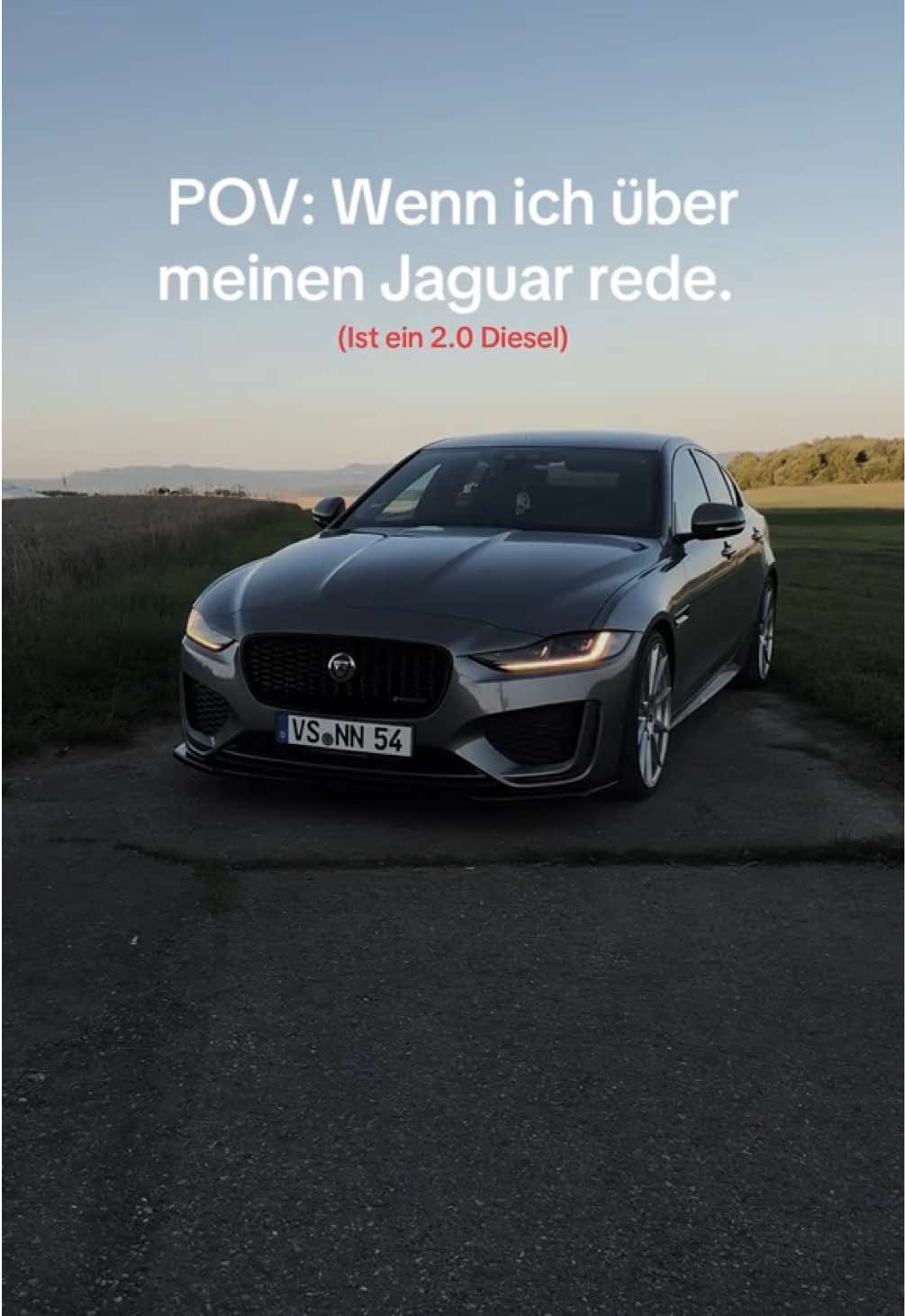 Immerhin mehr Liter, als meine Wasserflasche 😬 #cleanedit #caraesthetics #Jaguar #AutoEdit #AutoEdit #FYP #CarsOfTikTok #luxurycars #sportsedan #autolovers #carporn #carvideos #Foryou #dailydriven 