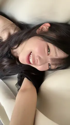 恋人をストーリーに載せる派VS載せない派、、、永遠に争ってそう