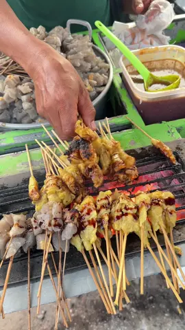 Sate telur gulung bakar di Lapangan Jiwan wenakk banget #Simasgulali 