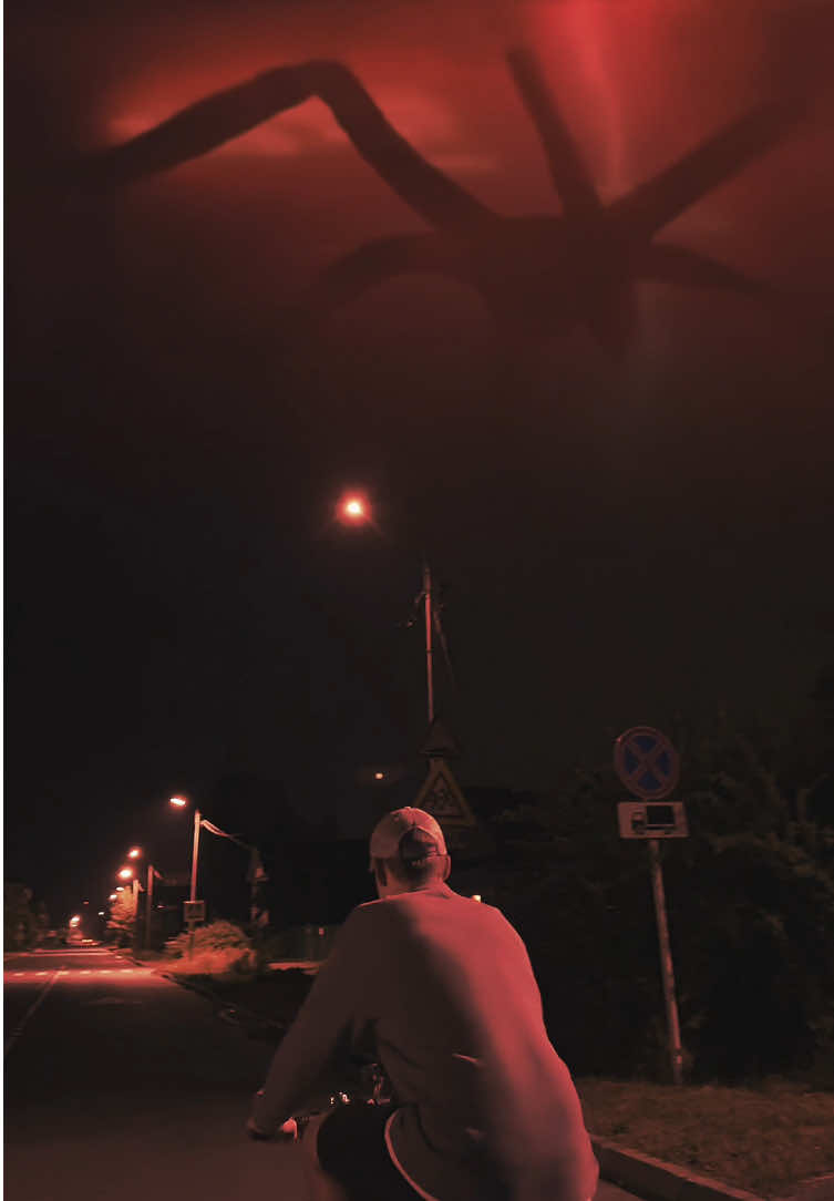where am i.            #strangerthings 